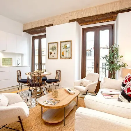 Genteel Santas Patronas * Siviglia