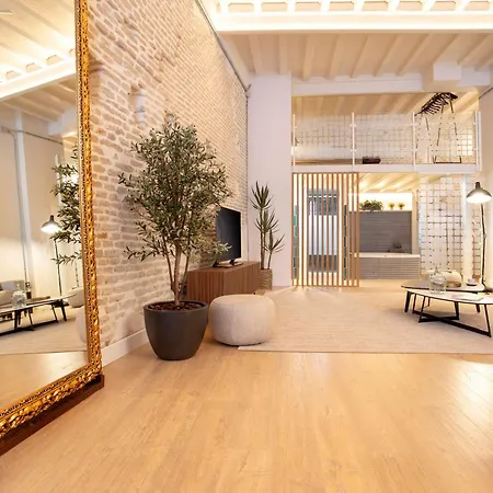 Apartment Genteel Santas Patronas *