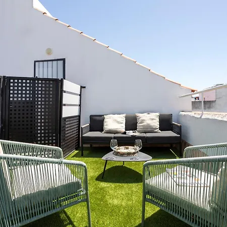 Apartment Genteel Santas Patronas