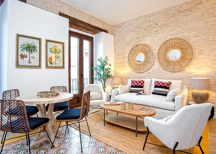 Genteel Santas Patronas Apartment Seville