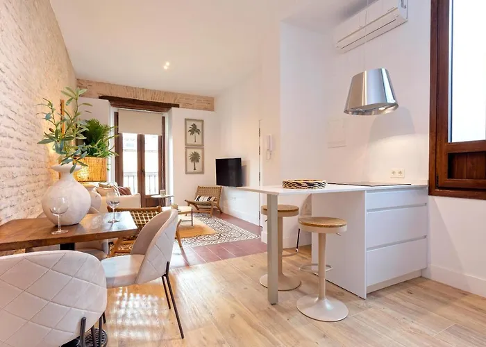 Genteel Santas Patronas Apartment Seville